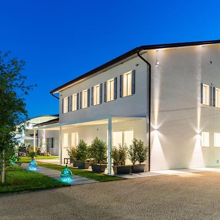 Tommyhouse Hotel Borso del Grappa Kültér fotó